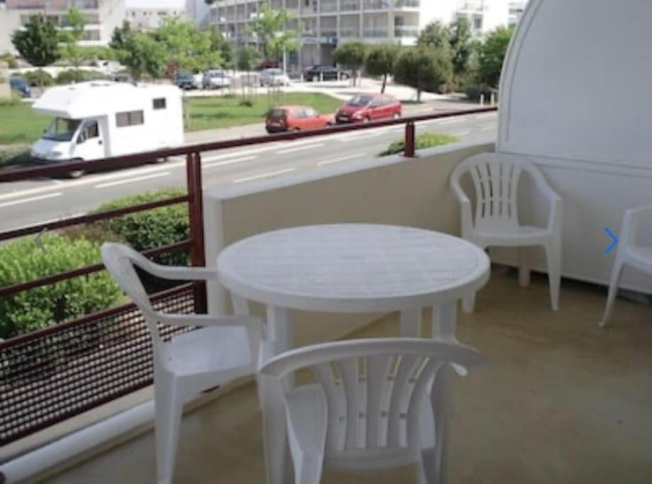 La Rochelle Minimes - Studio Meuble Avec Piscine Buitenkant foto